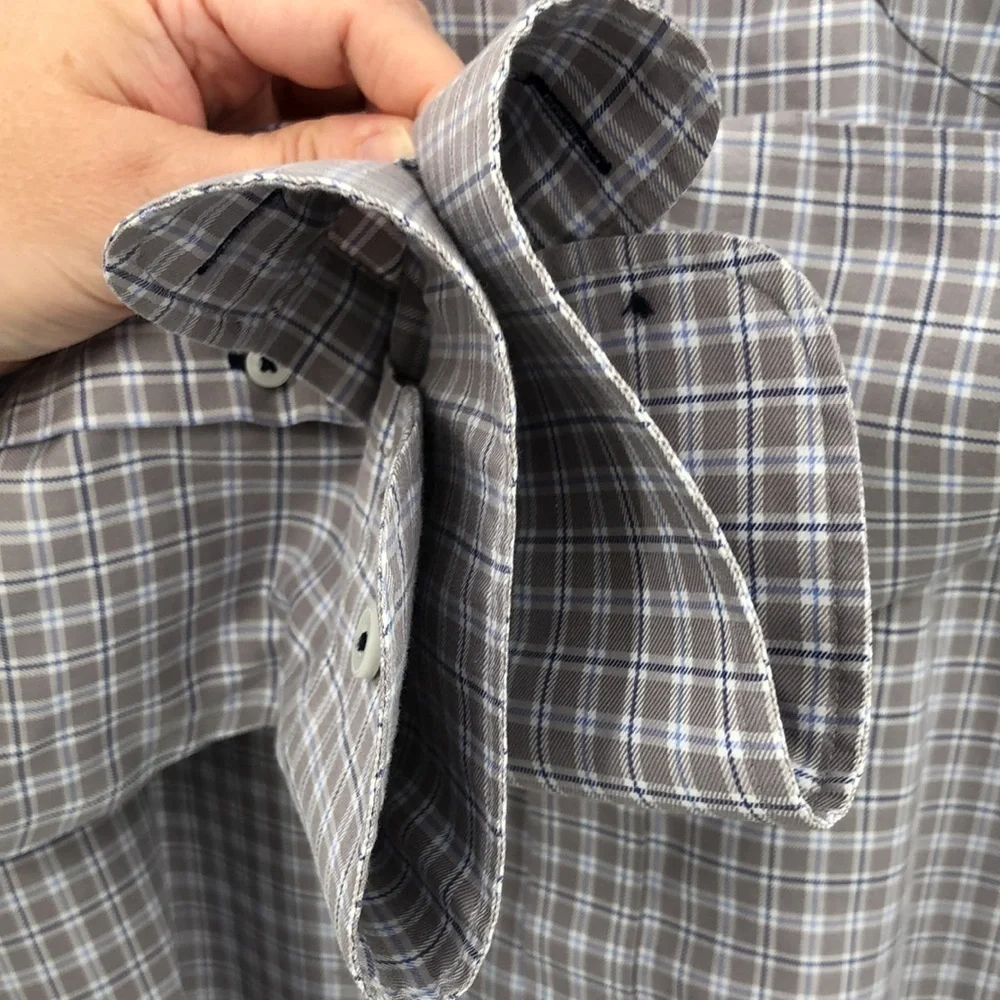 Untuckit Size L Long Sleeve Button Down Wrinkle Free 100% Cotton Maschitano